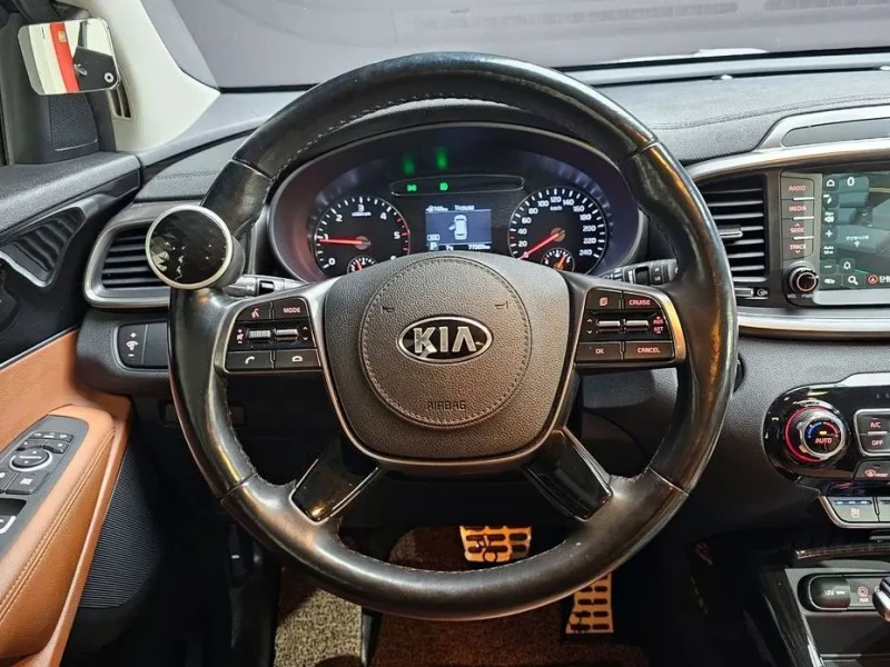 2019 Kia Sorento с пробегом 77 583 км
