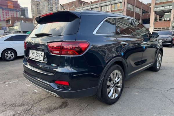 2019 Kia Sorento с пробегом 98 681 км