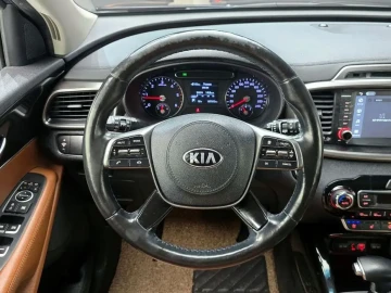 2017 Kia Sorento с пробегом 167 312 км