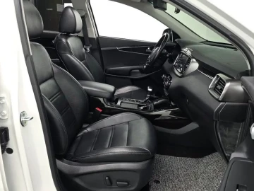 2017 Kia Sorento с пробегом 130 318 км