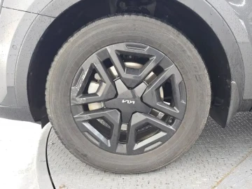 2023 Kia Sorento с пробегом 136 184 км