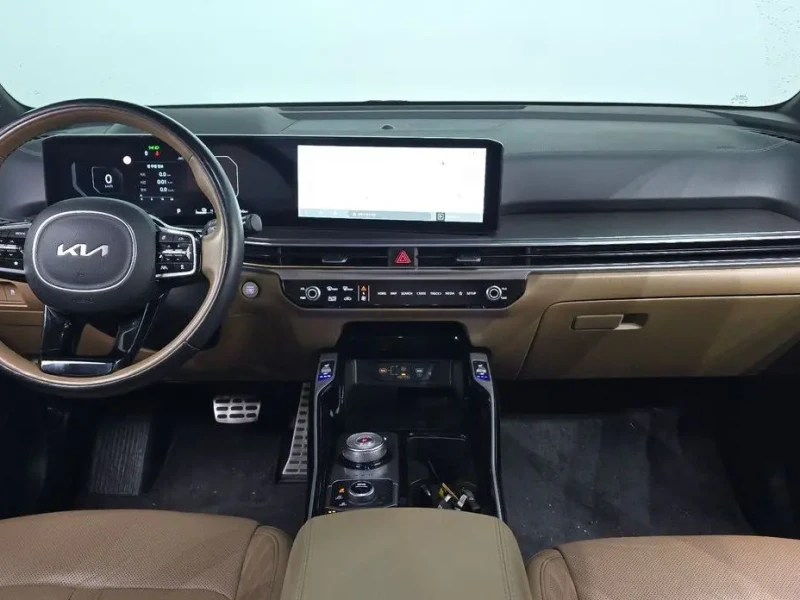 2023 Kia Sorento с пробегом 136 184 км