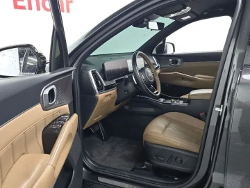 2023 Kia Sorento с пробегом 136 184 км