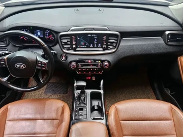 2017 Kia Sorento с пробегом 61 422 км
