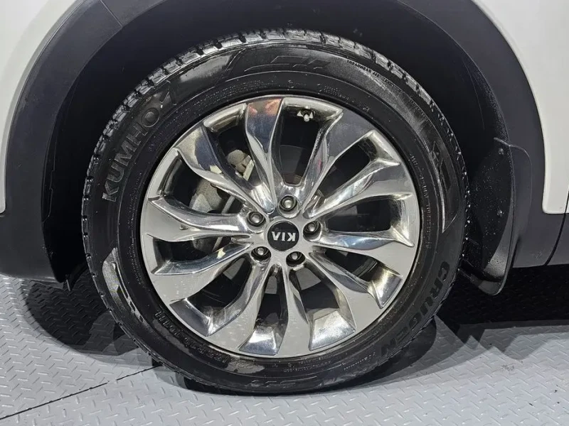 2017 Kia Sorento с пробегом 61 422 км