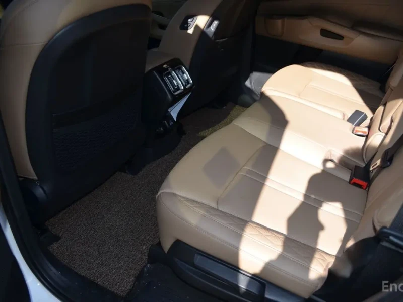 2023 Kia Sorento с пробегом 35 496 км