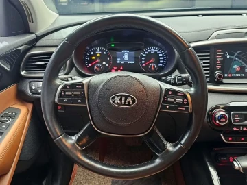 2017 Kia Sorento с пробегом 61 422 км