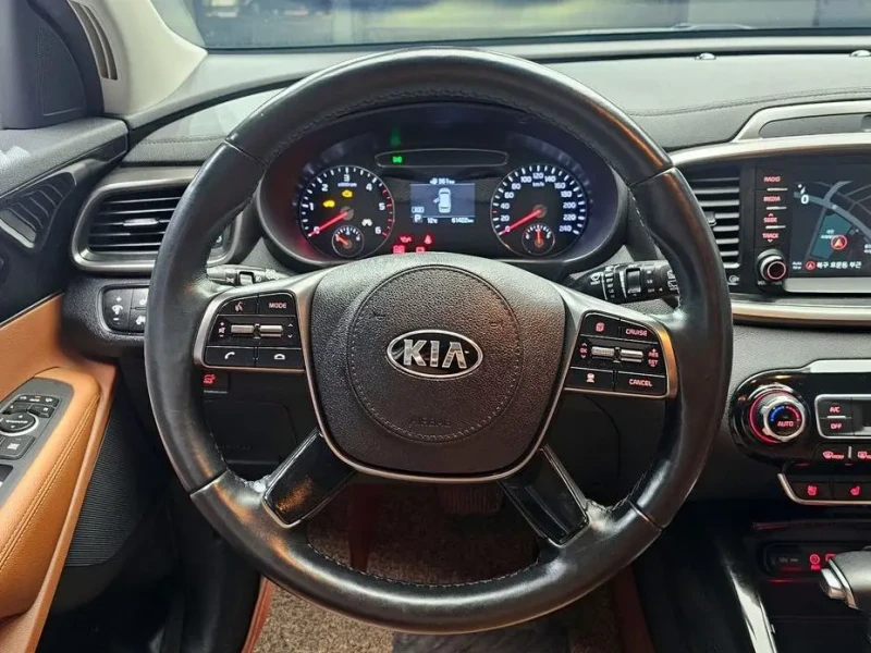 2017 Kia Sorento с пробегом 61 422 км
