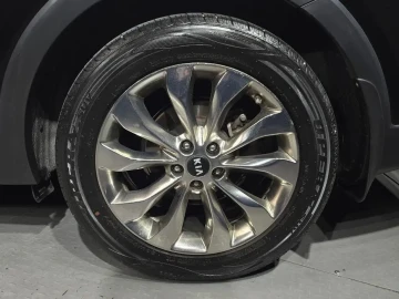 2017 Kia Sorento с пробегом 150 080 км
