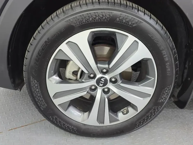 2018 Kia Sorento с пробегом 83 802 км