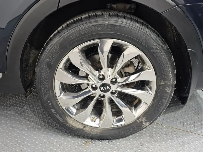2017 Kia Sorento с пробегом 144 444 км