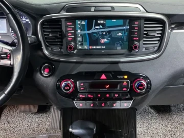 2017 Kia Sorento с пробегом 183 809 км