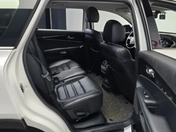 2018 Kia Sorento с пробегом 106 336 км