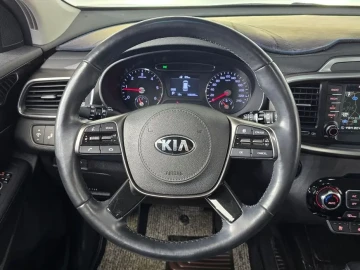 2018 Kia Sorento с пробегом 106 336 км