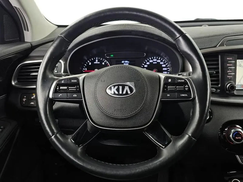 2019 Kia Sorento с пробегом 23 787 км