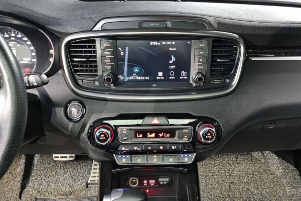 2019 Kia Sorento с пробегом 109 652 км