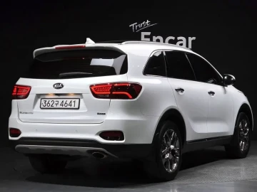 2020 Kia Sorento с пробегом 61 591 км