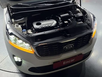 2020 Kia Sorento с пробегом 61 591 км