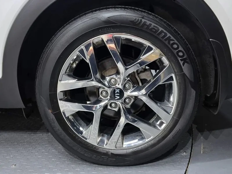 2020 Kia Sorento с пробегом 61 591 км