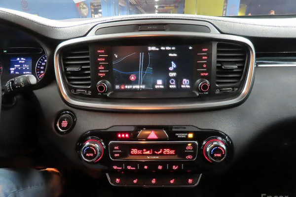 2018 Kia Sorento с пробегом 161 305 км