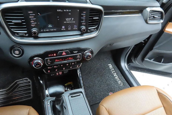 2019 Kia Sorento с пробегом 83 069 км