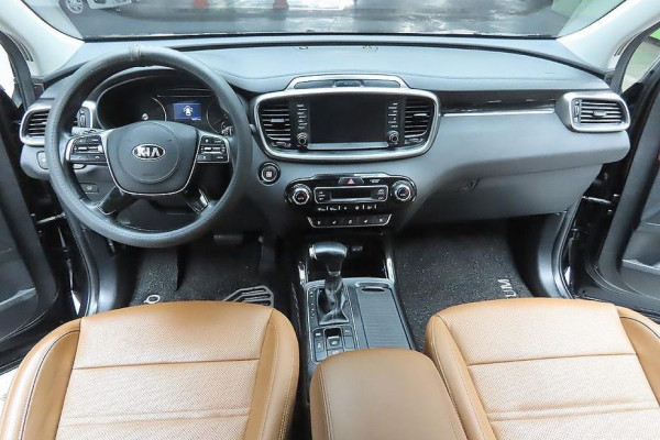 2019 Kia Sorento с пробегом 83 069 км