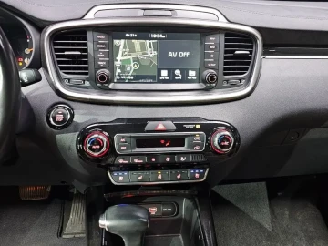 2017 Kia Sorento с пробегом 97 476 км