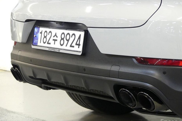 2024 Porsche Cayenne с пробегом 48 000 км