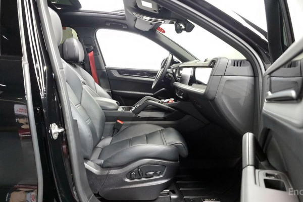 2024 Porsche Cayenne с пробегом 31 698 км