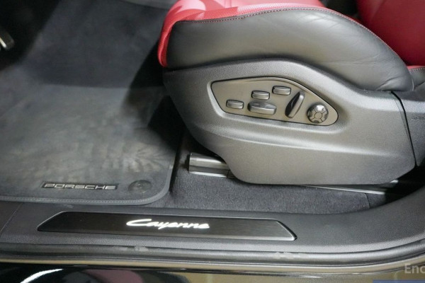 2026 Porsche Cayenne с пробегом 3 500 км