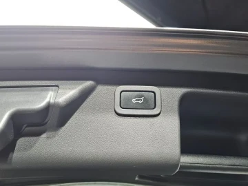 2019 Land Rover Discovery Sport с пробегом 154 265 км