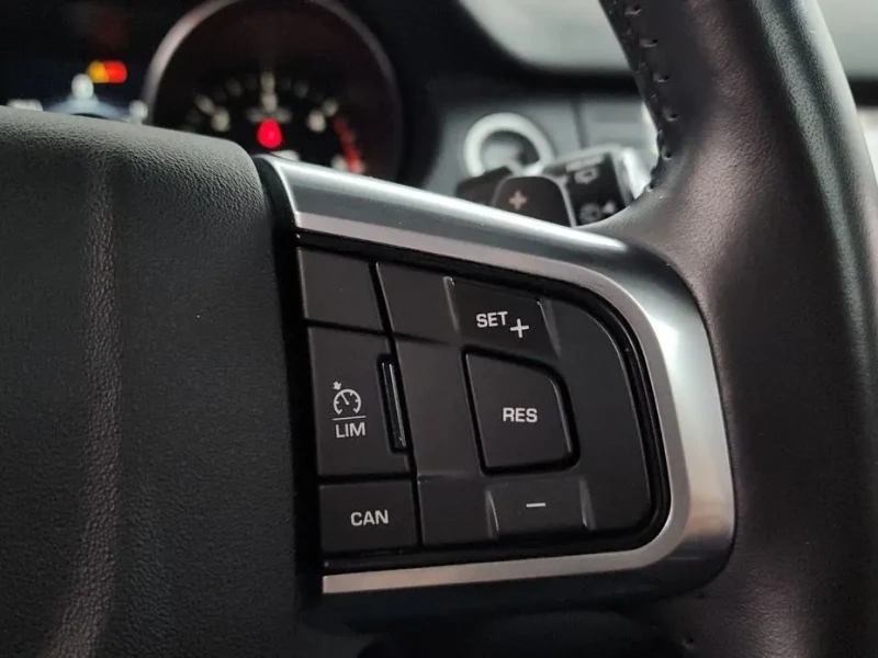 2017 Land Rover Discovery Sport с пробегом 95 150 км