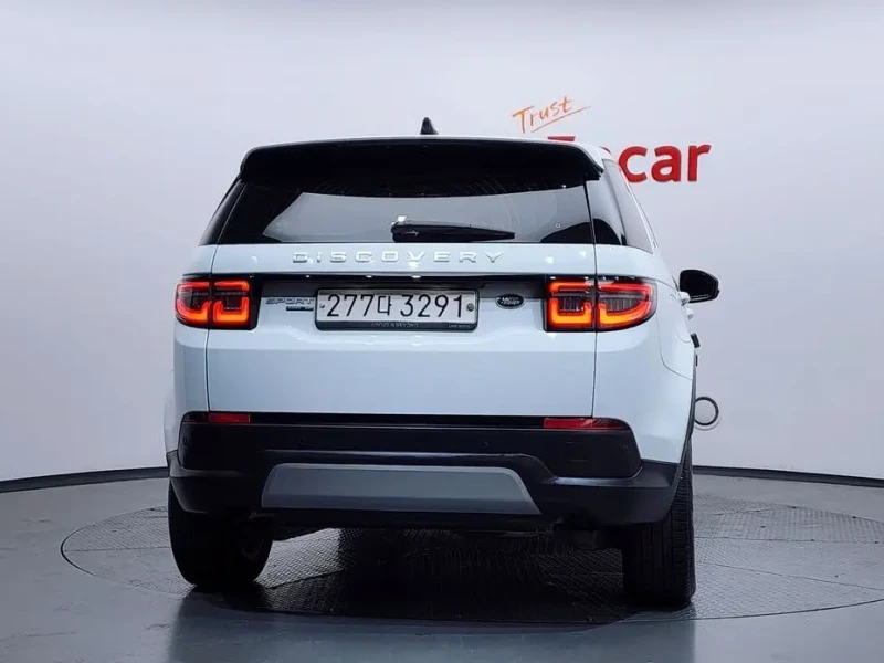 2020 Land Rover Discovery Sport с пробегом 37 216 км