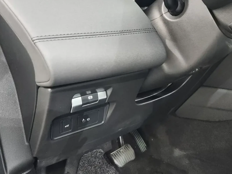 2020 Land Rover Discovery Sport с пробегом 37 216 км