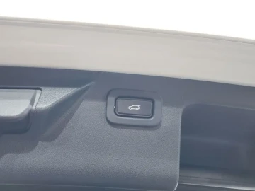 2020 Land Rover Discovery Sport с пробегом 37 216 км