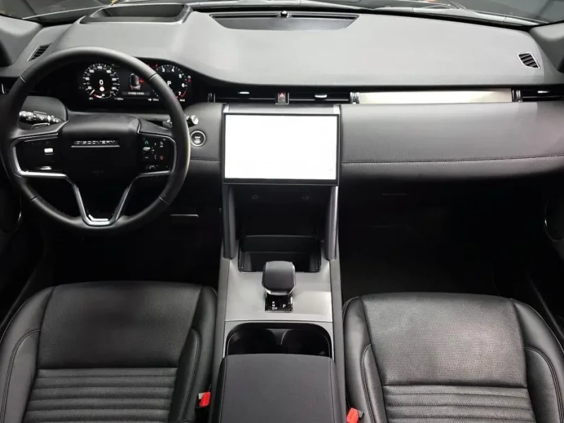 2025 Land Rover Discovery Sport с пробегом 303 км