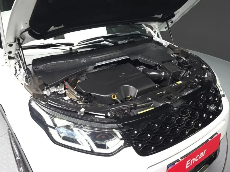 2025 Land Rover Discovery Sport с пробегом 22 833 км