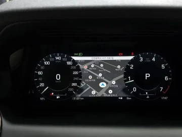 2022 Land Rover Discovery Sport с пробегом 31 201 км