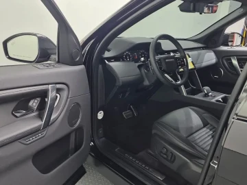 2025 Land Rover Discovery Sport с пробегом 10 710 км