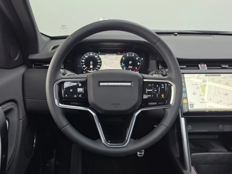 2025 Land Rover Discovery Sport с пробегом 3 968 км