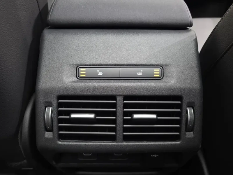 2025 Land Rover Discovery Sport с пробегом 3 968 км
