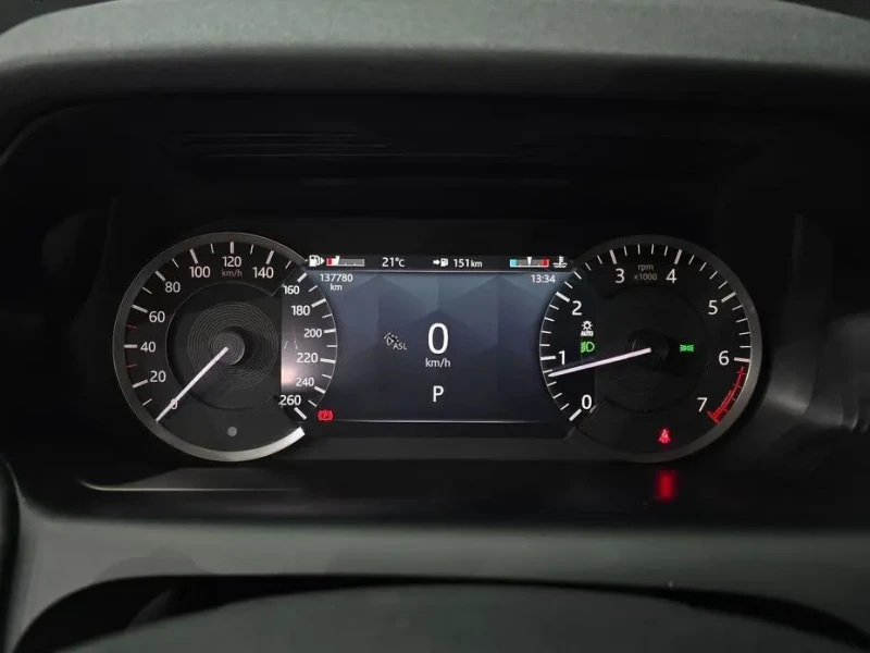 2021 Land Rover Discovery Sport с пробегом 137 780 км
