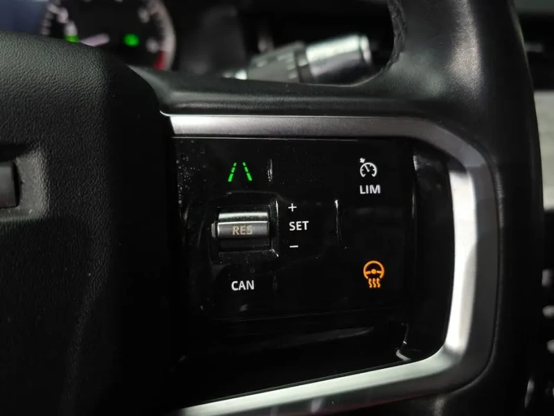 2021 Land Rover Discovery Sport с пробегом 137 780 км