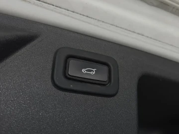 2021 Land Rover Discovery Sport с пробегом 137 780 км