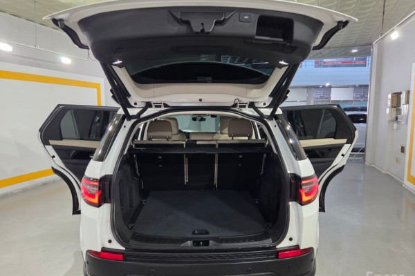 2022 Land Rover Discovery Sport с пробегом 37 083 км