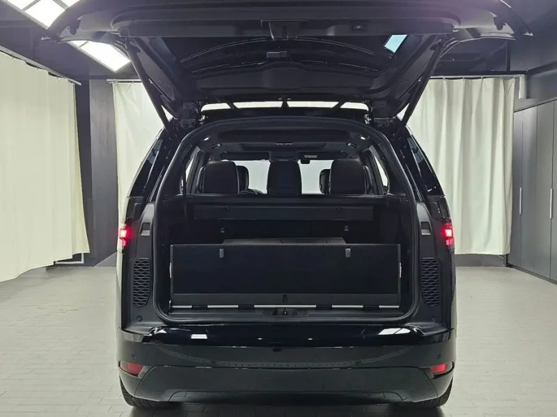 2022 Land Rover Discovery с пробегом 35 391 км