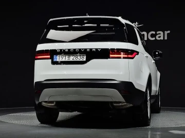 2025 Land Rover Discovery с пробегом 15 823 км