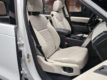 2025 Land Rover Discovery с пробегом 15 823 км