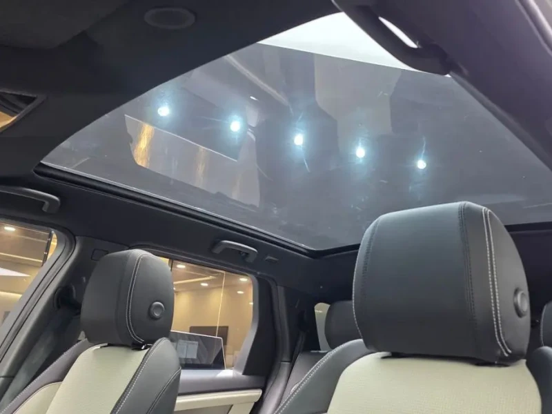 2025 Land Rover Discovery Sport с пробегом 3 592 км