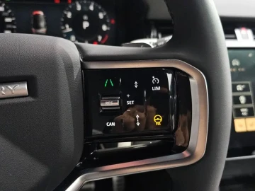 2025 Land Rover Discovery Sport с пробегом 20 366 км